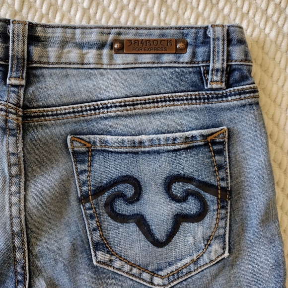 Express Lady Flare, Low rise Jeans - Picture 2 of 8